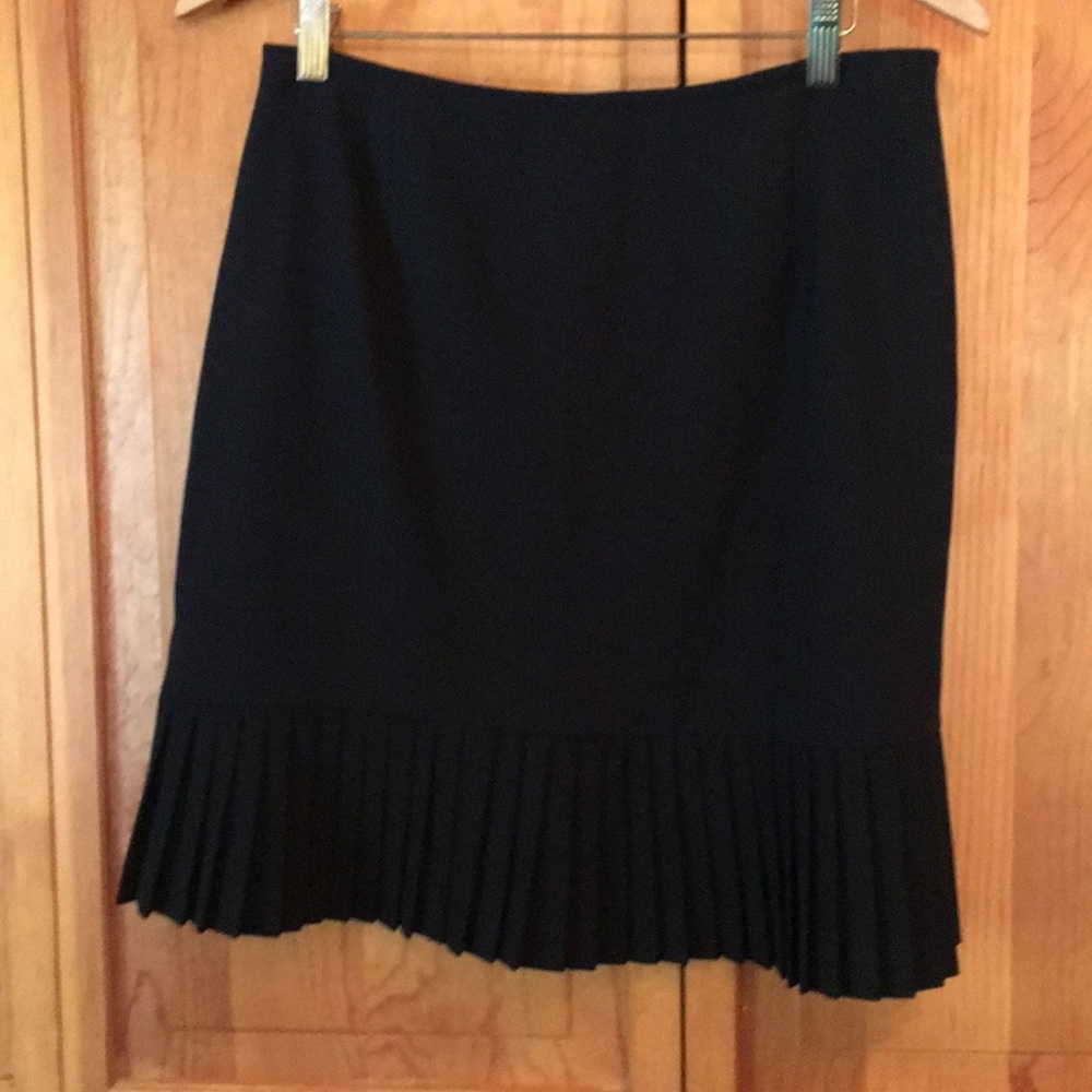 Black Skirt